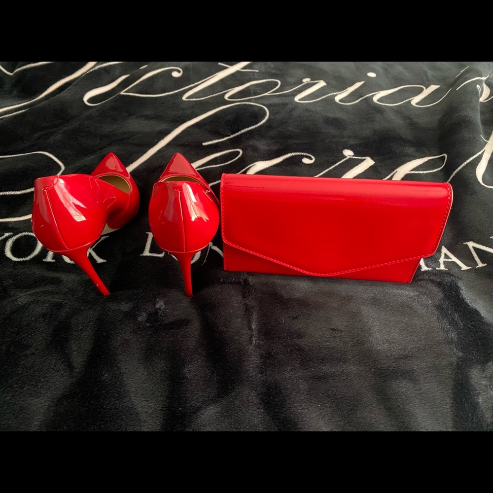 Red Patent Leather Steve Madden Pumps with matching purse